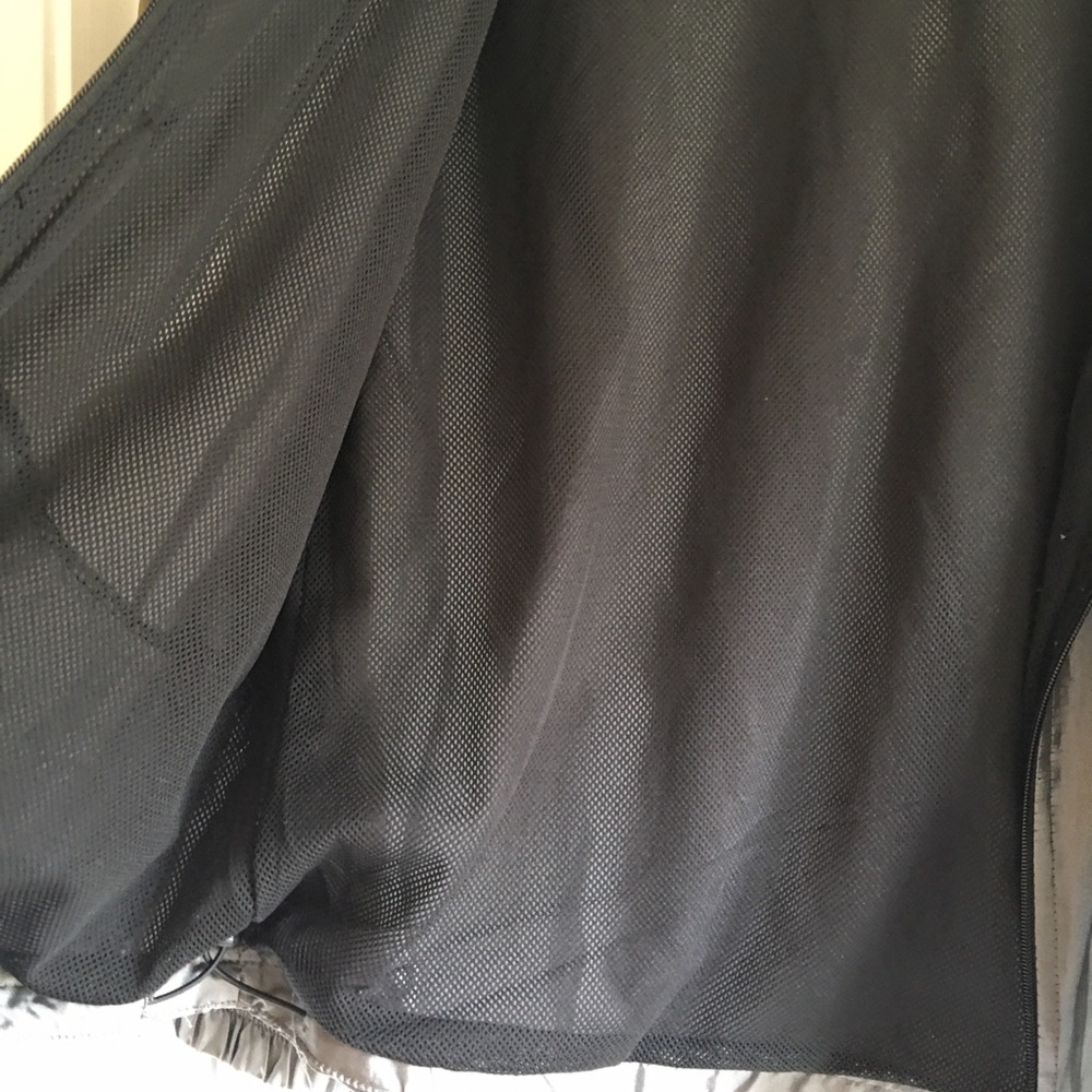 Silvery coat with glam animal print hood! 🐆 SALE! - Picture 4 of 8